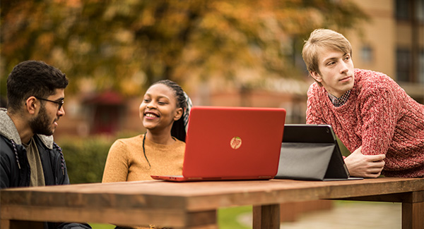 Discover student laptops 600x325