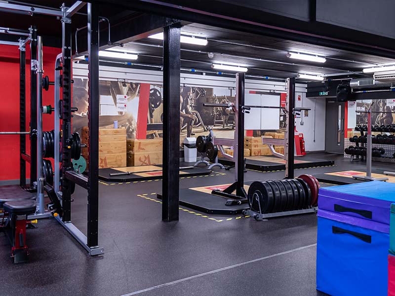 lifting platforms in the strength and conditioning room