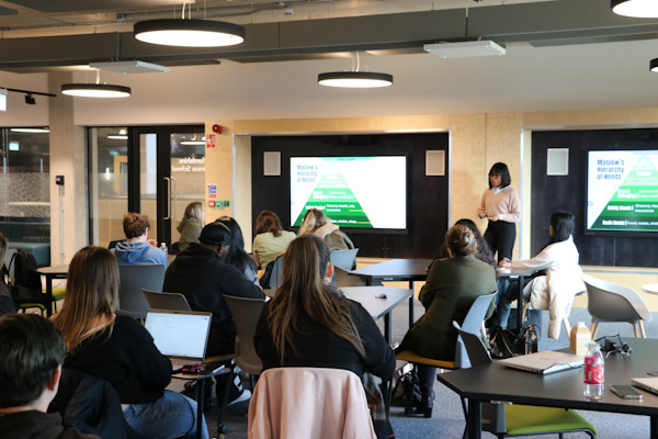 Digital Marketing and AI Hub