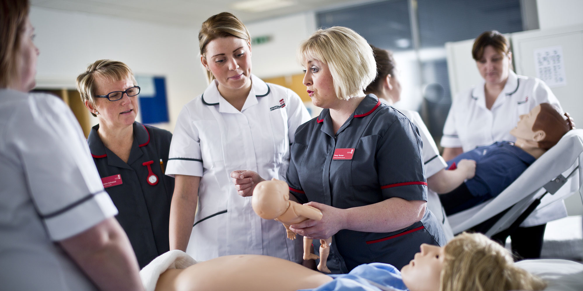 Job vacancies for midwives in london