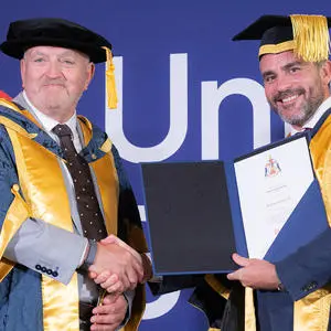 Andrew Pear DL receiving his honorary doctorate