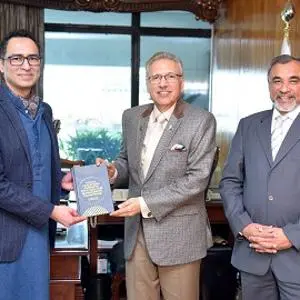 Professor Raheel Nawaz PFHEA NTF, Pakistan President Dr Arif Alvi, Engr Javed Mahmood Bukhari, Rector of the National University of Sciences & Technology (NUST)