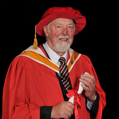 Photo of Dr Russell Bromley
