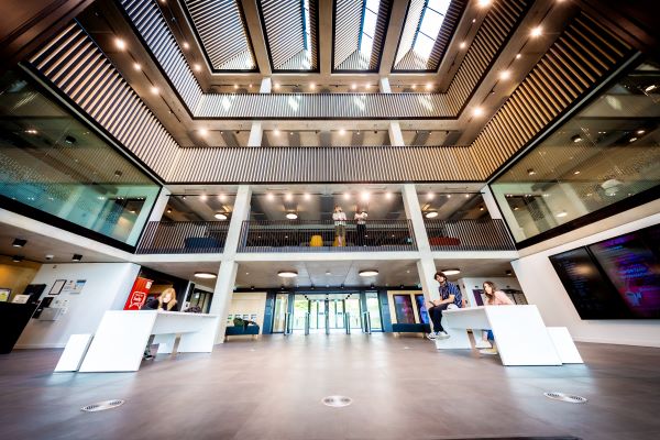 catalyst foyer 400x400