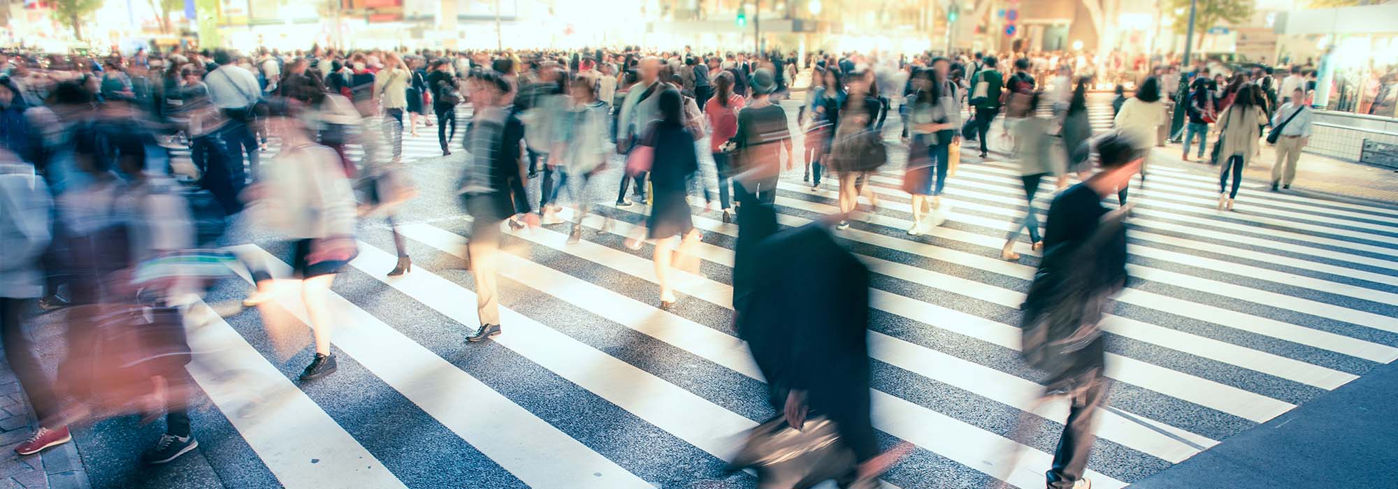 crowds in crossing a busy street